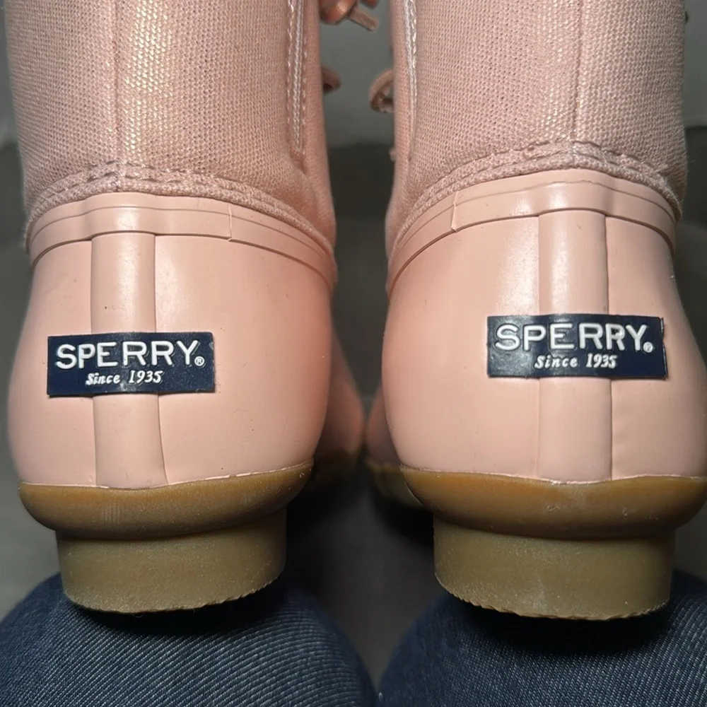 NWOT Sperry Kids Saltwater Rain Boots Blush Pink Size 6